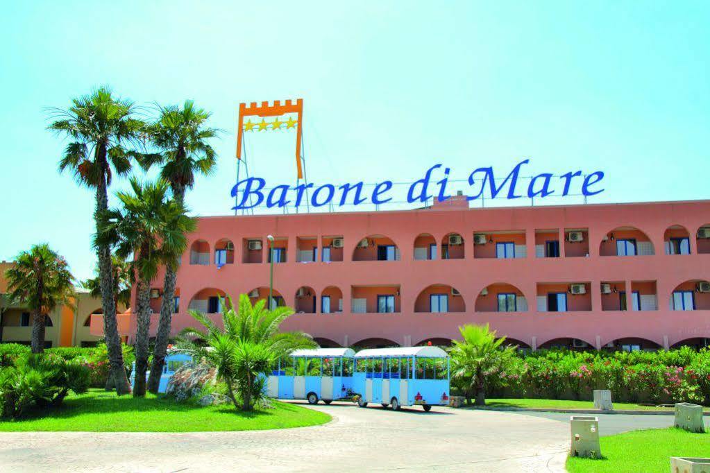 Hotel Barone Di Mare Melendugno Esterno foto